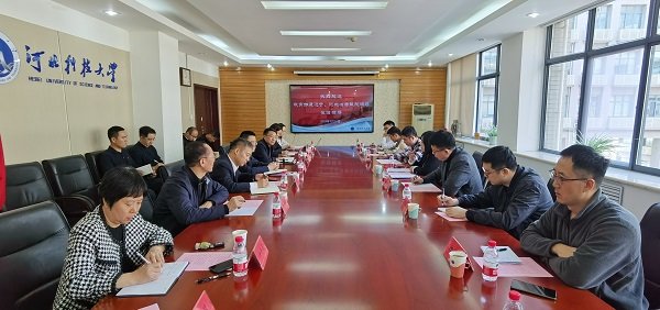 442d0c4cfa0d4532a12c6c5a42556eb2.jpg 3月14日下午